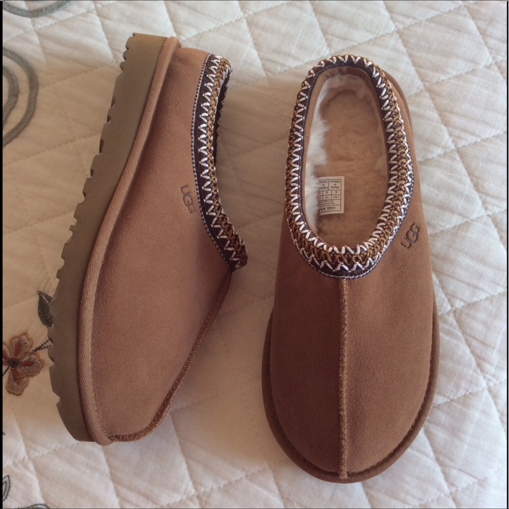 UGG TASMAN shoes